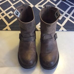 Frye Boots: Engineer 8R